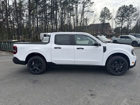 New 2025 Ford Maverick XLT w/ Black Appearance Package AWD/4WD image 8