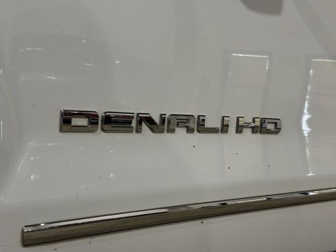 Used 2015 GMC Sierra 3500 Denali image 21