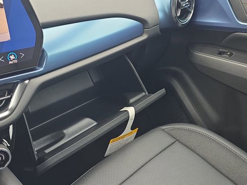 New 2026 Chevrolet Equinox EV LT AWD/4WD image 31