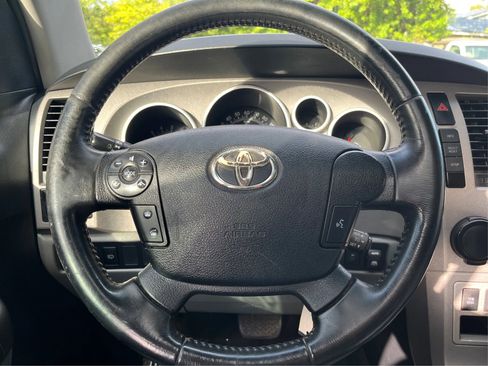 Used 2013 Toyota Sequoia SR5 image 20