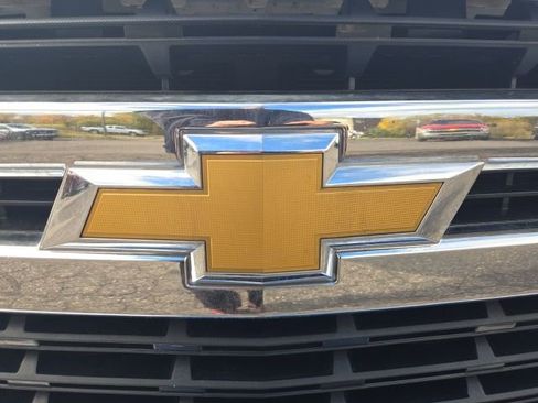 Used 2021 Chevrolet Silverado 1500 LT image 43