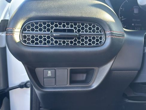 Certified 2023 Honda HR-V Sport image 15