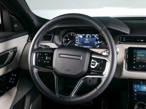 Used 2023 Land Rover Range Rover Velar R-Dynamic S image 12