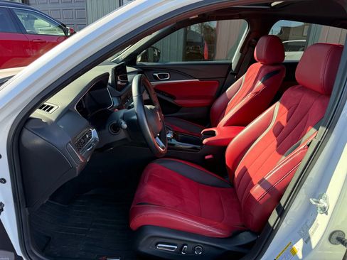 Used 2024 Acura Integra A-Spec image 2