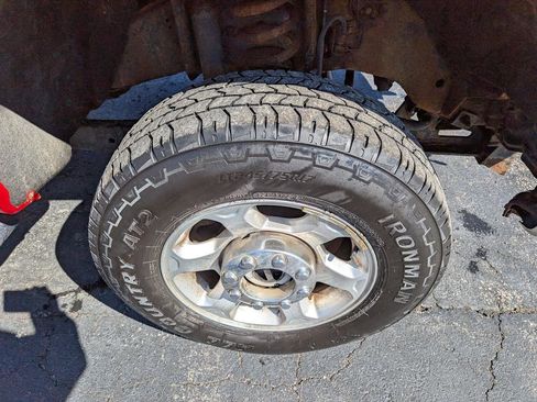 Used 2016 Ford F250 XL w/ Power Equipment Group AWD/4WD image 38