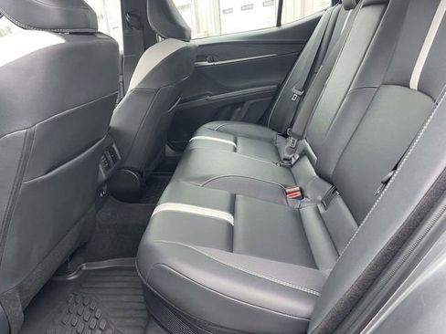 Used 2026 Toyota Camry SE FWD image 32