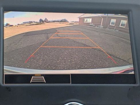 Used 2024 Chevrolet Equinox LT image 13