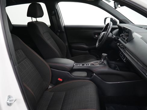 Used 2024 Honda HR-V Sport image 10