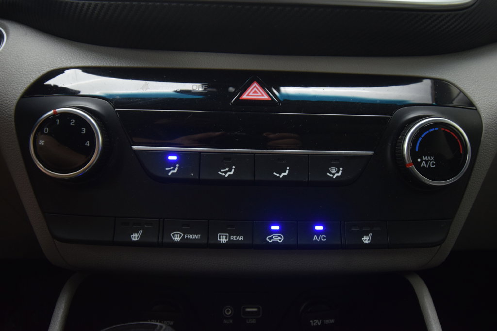 Used 2019 Hyundai Tucson Value AWD/4WD image 26