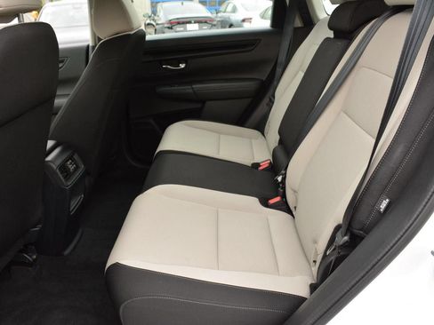 Used 2024 Honda CR-V LX image 15