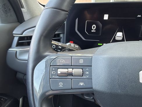 Used 2024 Kia EV9 Light RWD image 28
