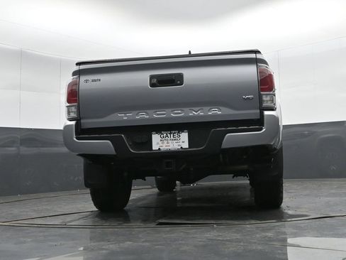 Certified 2021 Toyota Tacoma TRD Sport image 31