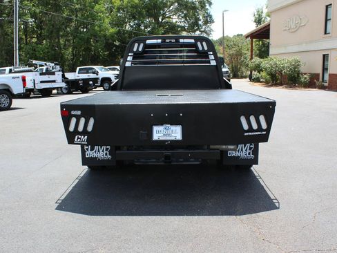 Used 2025 RAM 5500 4x4 Crew Cab image 13
