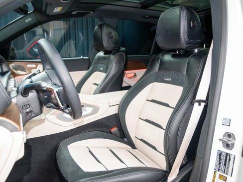 New 2026 Mercedes-Benz GLE 53 AMG 4MATIC image 12