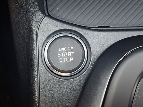 New 2026 Kia K4 FWD image 14