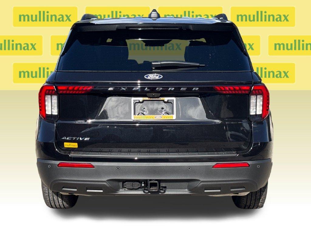 New 2027 Ford Explorer Active RWD image 11