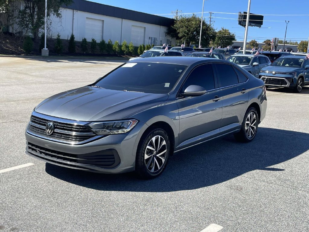 Used 2024 Volkswagen Jetta S FWD image 2