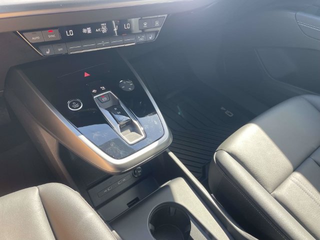Certified 2023 Audi Q4 e-tron Prestige AWD/4WD image 30