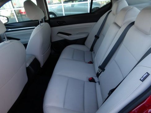 Certified 2023 Nissan Altima 2.5 SV w/ SV Premium Package image 20