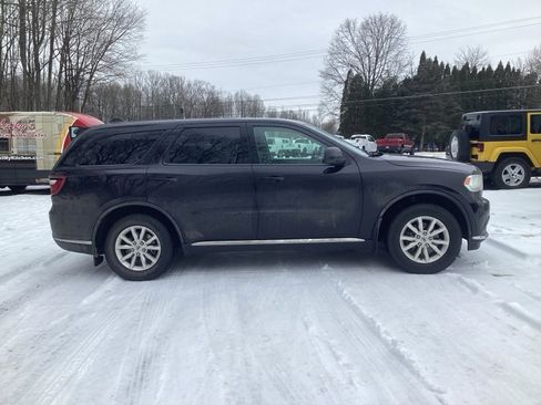Used 2019 Dodge Durango SXT w/ 3rd Row Seating Group image 8