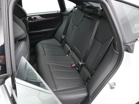 Used 2025 BMW i4 eDrive40 image 21