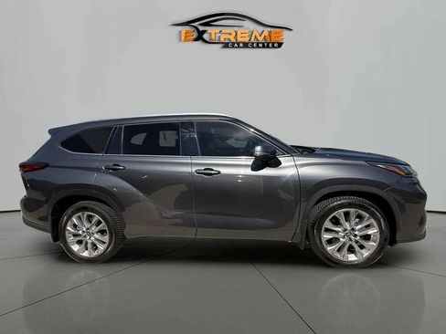 Used 2023 Toyota Highlander Limited AWD/4WD image 7