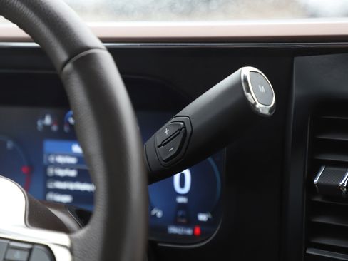 Used 2023 Ford F250 King Ranch image 19