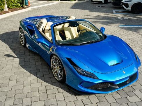 Used 2021 Ferrari F8 Tributo RWD image 38