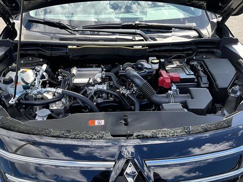 New 2026 Mitsubishi Outlander SE AWD/4WD image 10