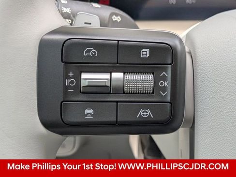 Used 2026 Hyundai Palisade SEL FWD image 27
