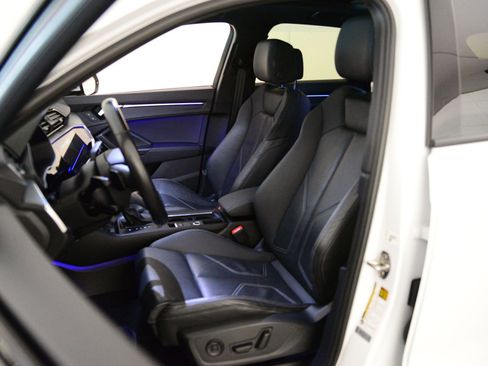 Used 2023 Audi Q3 2.0T Premium Plus image 4