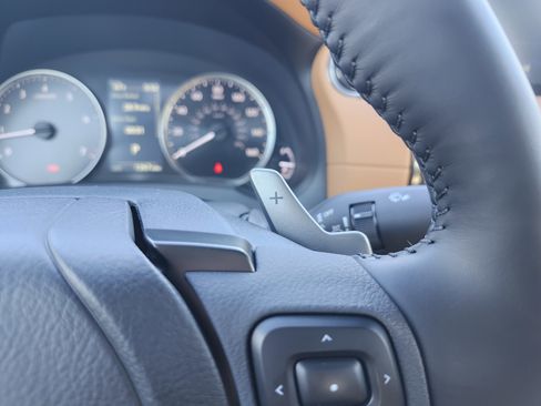 Used 2025 Lexus IS 350 F Sport w/ Navigation Package image 13