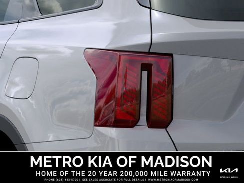 New 2026 Kia Sorento SX Prestige AWD/4WD image 11
