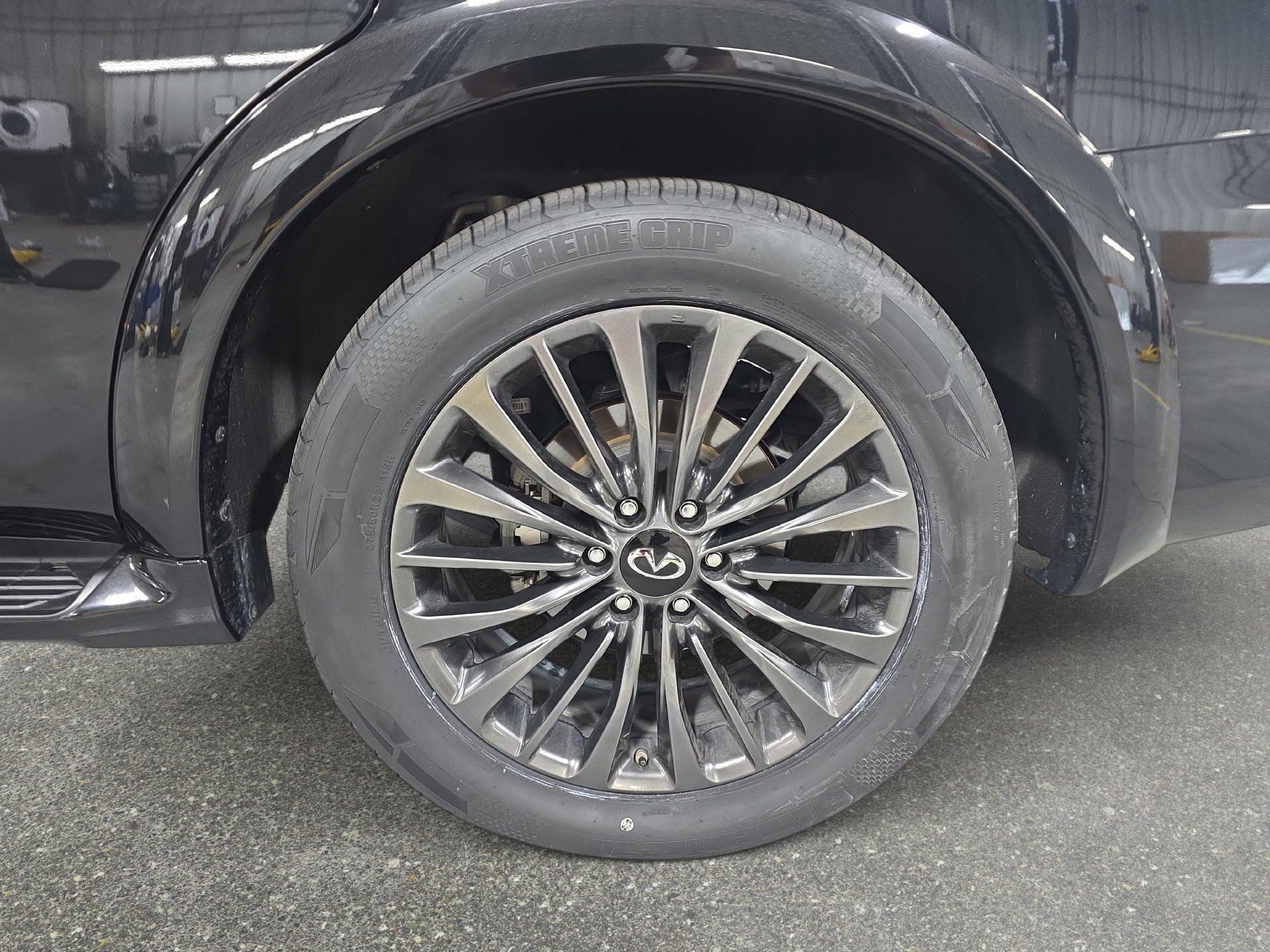 Certified 2024 INFINITI QX80 Sensory AWD/4WD image 32