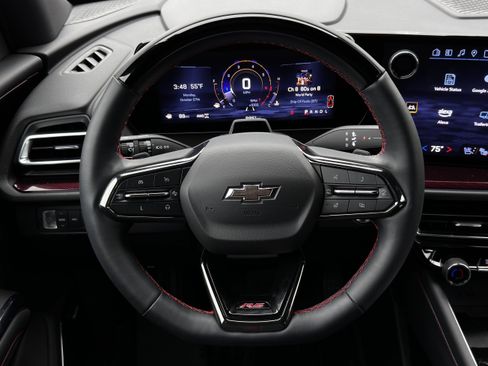 Certified 2024 Chevrolet Traverse RS w/ LPO, Floor Liner Package image 16