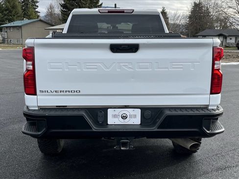 Used 2021 Chevrolet Silverado 2500 W/T w/ WT Convenience Package image 8