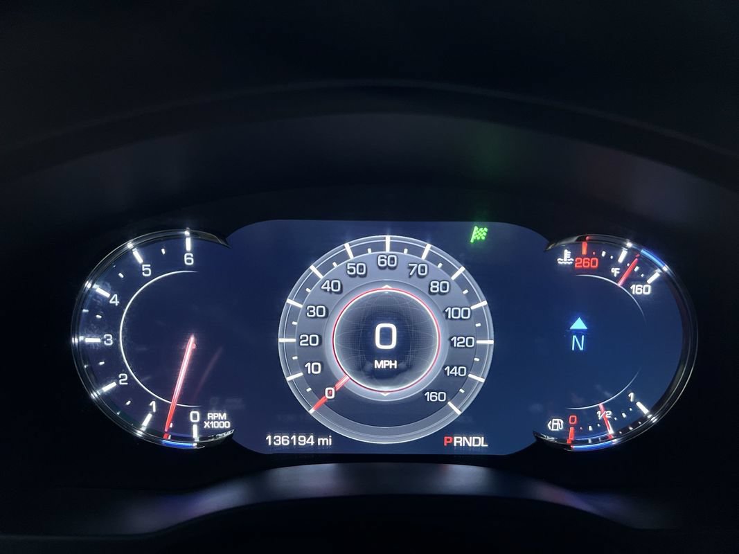 Used 2018 Cadillac Escalade Luxury AWD/4WD image 18