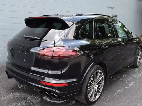 Used 2017 Porsche Cayenne GTS AWD/4WD image 14