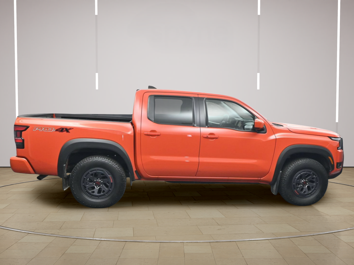Certified 2025 Nissan Frontier PRO-4X w/ Interior Protection Package AWD/4WD image 8
