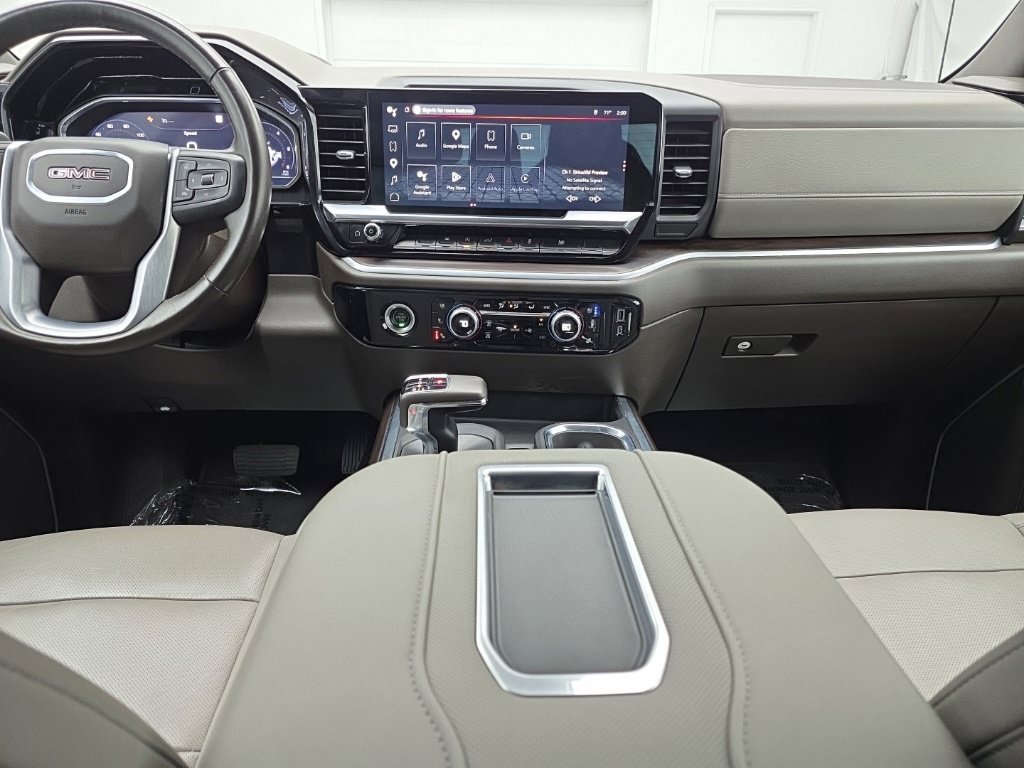Used 2022 GMC Sierra 1500 SLT w/ SLT Convenience Package AWD/4WD image 33