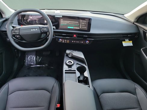 New 2026 Kia EV6 Light RWD image 9