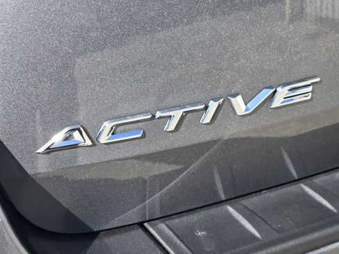 New 2026 Ford Explorer Active w/ Active Comfort Package image 9