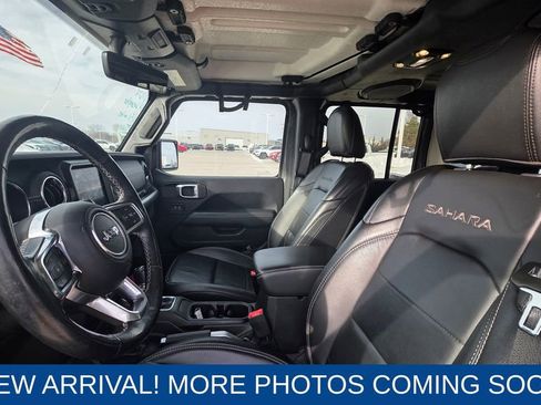 Used 2019 Jeep Wrangler Unlimited Sahara image 11