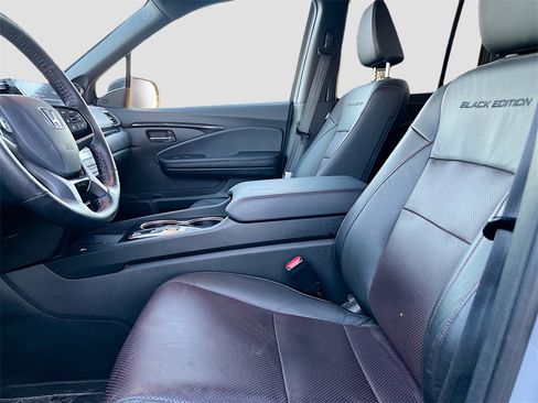 Used 2024 Honda Ridgeline Black Edition image 21