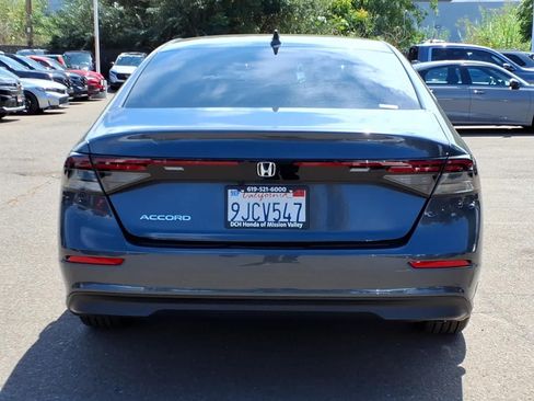 Used 2023 Honda Accord EX image 5