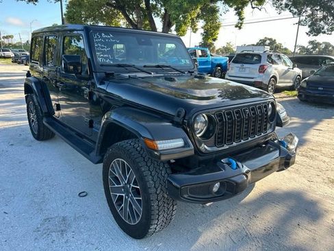 Used 2024 Jeep Wrangler High Altitude AWD/4WD image 1