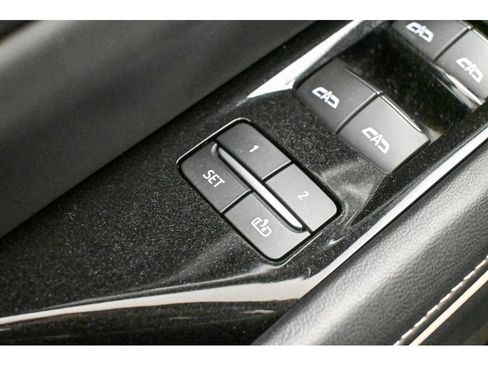 Used 2022 Cadillac Escalade Sport Platinum w/ Heavy-Duty Trailer Package image 36