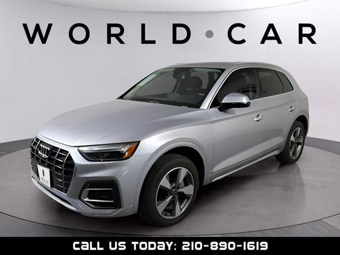 Used 2022 Audi Q5 2.0T Premium Plus image 3