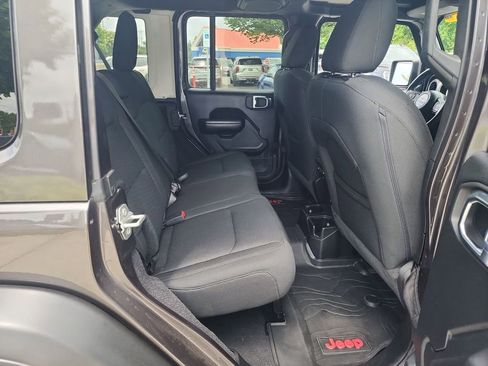Used 2021 Jeep Wrangler Unlimited Sport w/ Sun And Sound Package AWD/4WD image 28