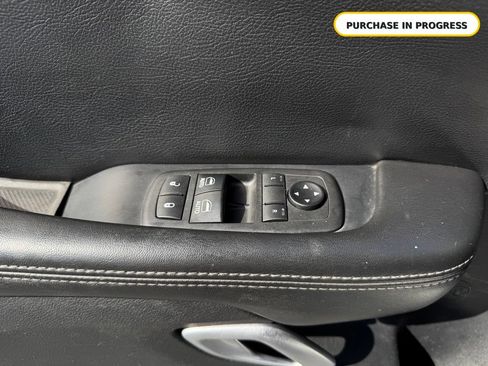 Used 2015 Dodge Challenger SXT RWD image 16